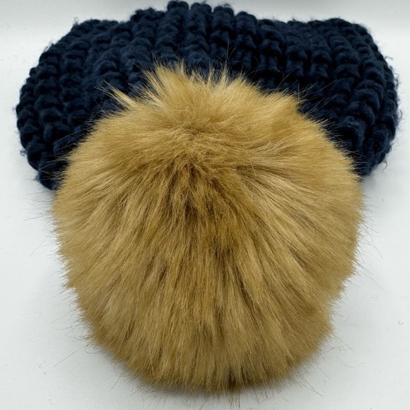 Kyi Kyi Canada Wool Blend Navy Pom Pom Beanie - Picture 8 of 8
